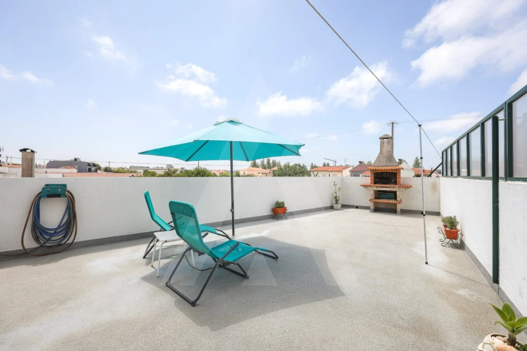 Apartamento T2 para Venda em São Bernardo Foto 1