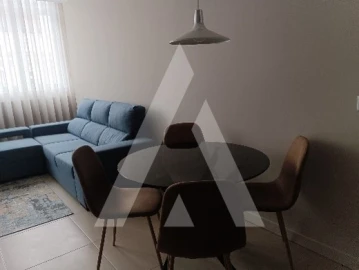 Apartamento T2 para Arrendamento em Sé Nova, Santa Cruz, Almedina e São Bartolomeu