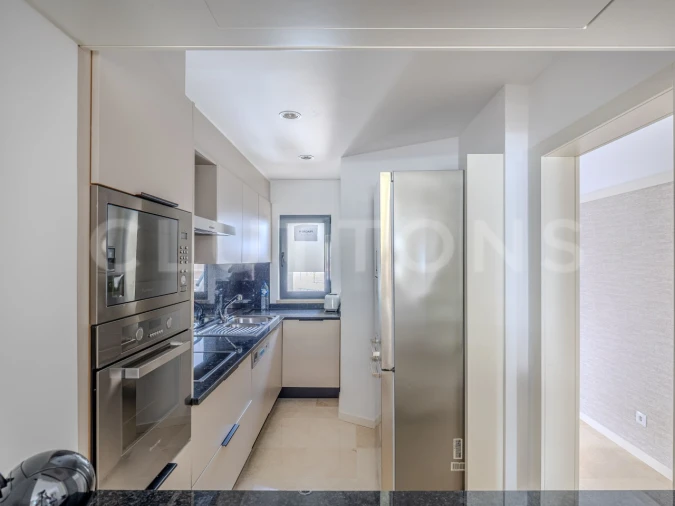 Apartamento T2 para Venda em Quarteira Foto 11