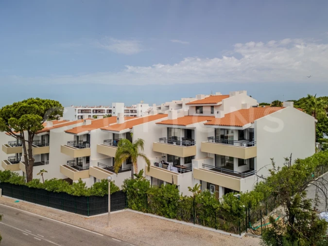 Apartamento T2 para Venda em Quarteira Foto 20
