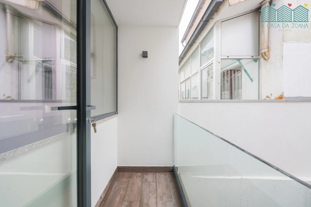 Apartamento T1 para Arrendamento em Glória e Vera Cruz Foto 10