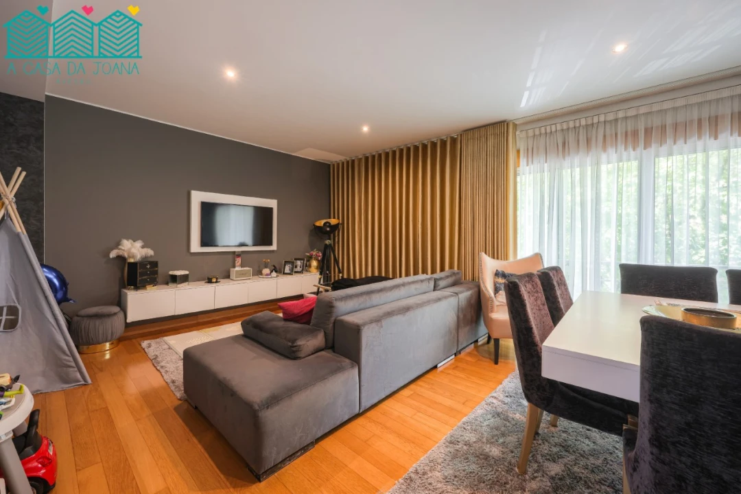 Apartamento T3 para Arrendamento em São Bernardo Foto 1