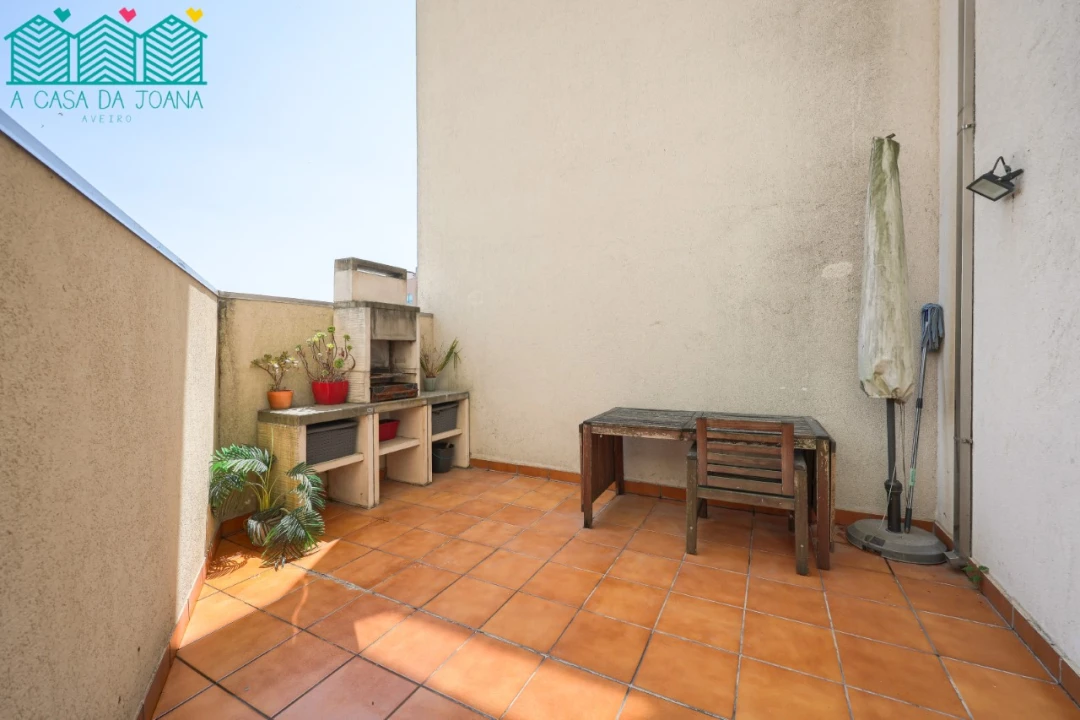 Apartamento T3 para Arrendamento em São Bernardo Foto 31