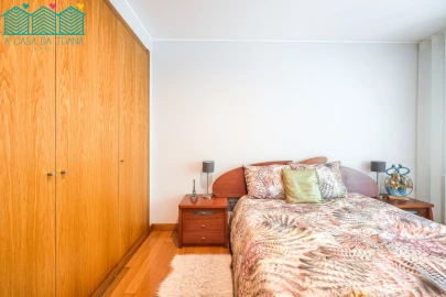 Apartamento T3 para Arrendamento em São Bernardo