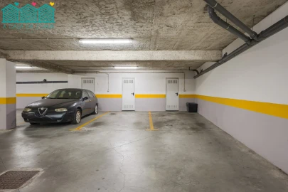 Apartamento T3 para Arrendamento em São Bernardo