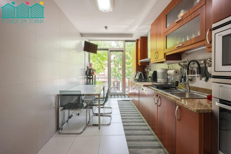 Apartamento T3 para Arrendamento em São Bernardo Foto 6