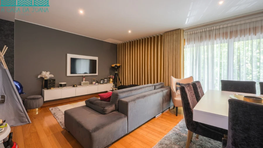 Apartamento T3 para Arrendamento em São Bernardo