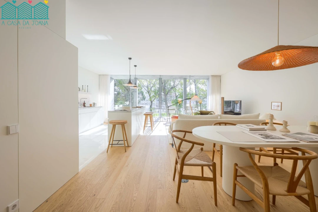 Apartamento T3 para Arrendamento em Glória e Vera Cruz Foto 2