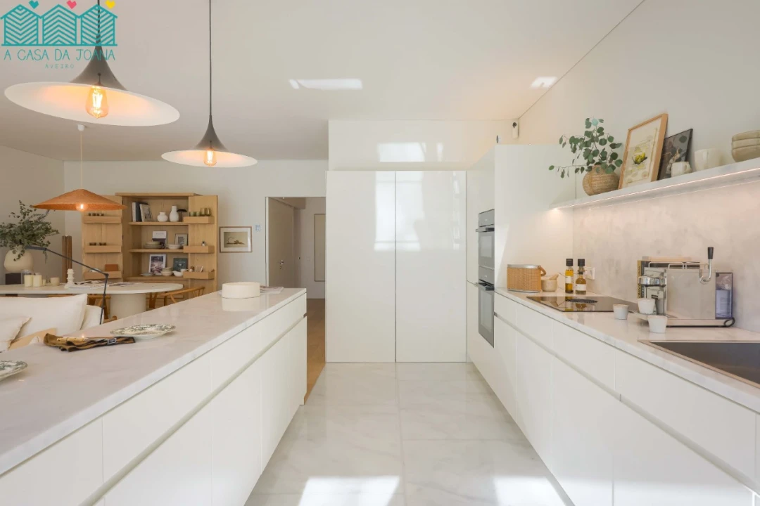 Apartamento T3 para Arrendamento em Glória e Vera Cruz Foto 9