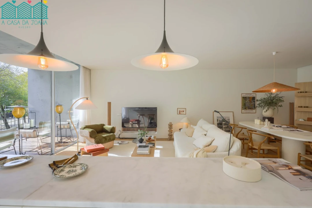 Apartamento T3 para Arrendamento em Glória e Vera Cruz Foto 11