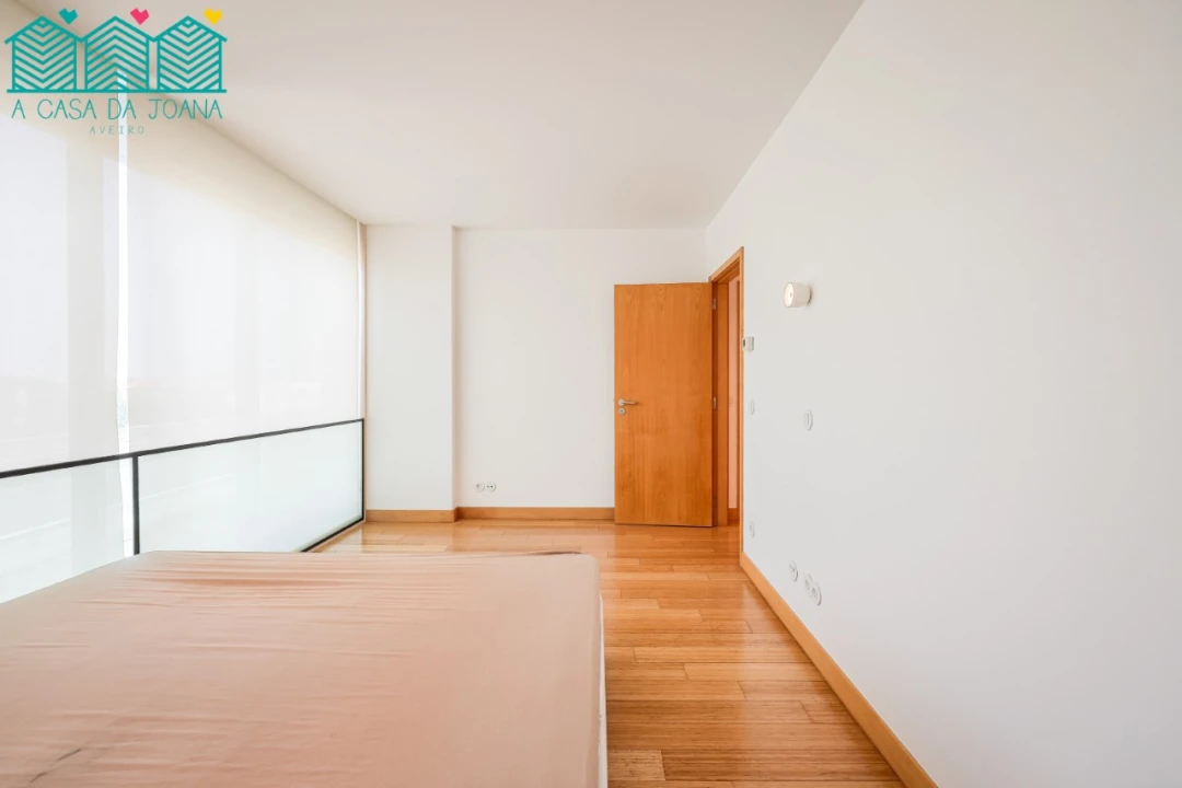 Apartamento T1 para Arrendamento em Glória e Vera Cruz Foto 11