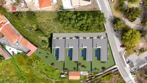 Moradia T4 para Venda em Pataias e Martingança