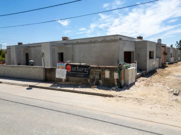 Moradia T4 para Venda em Pataias e Martingança