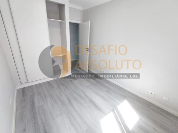 Apartamento T2 para Venda em Corroios