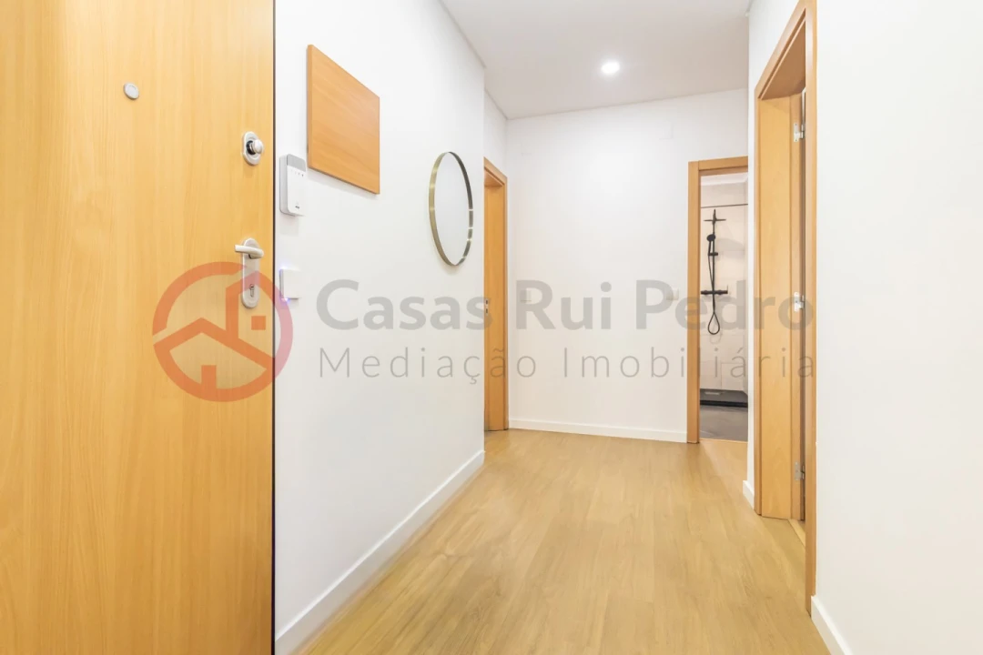 Apartamento T2 para Venda em Almada, Cova da Piedade, Pragal e Cacilhas Foto 5