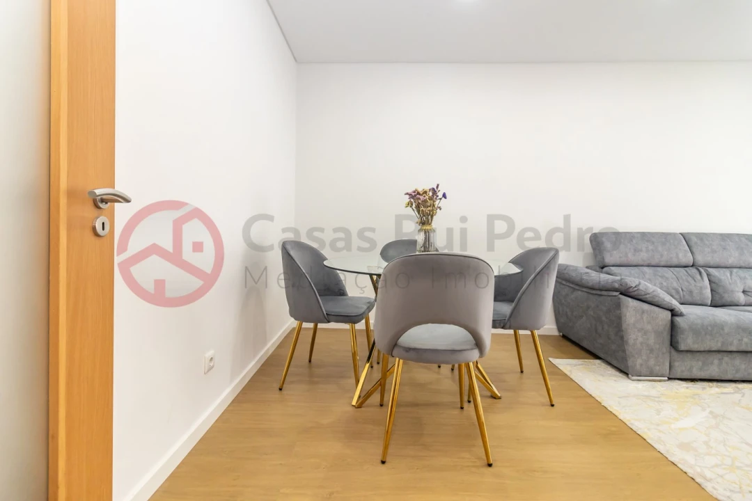Apartamento T2 para Venda em Almada, Cova da Piedade, Pragal e Cacilhas Foto 6