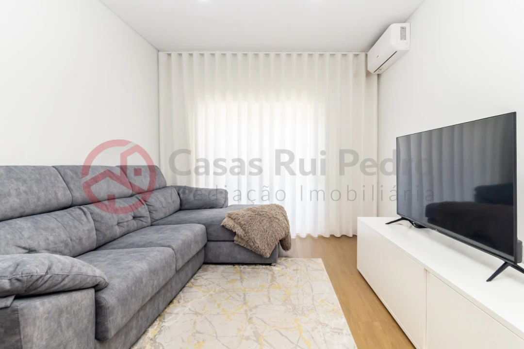 Apartamento T2 para Venda em Almada, Cova da Piedade, Pragal e Cacilhas Foto 10