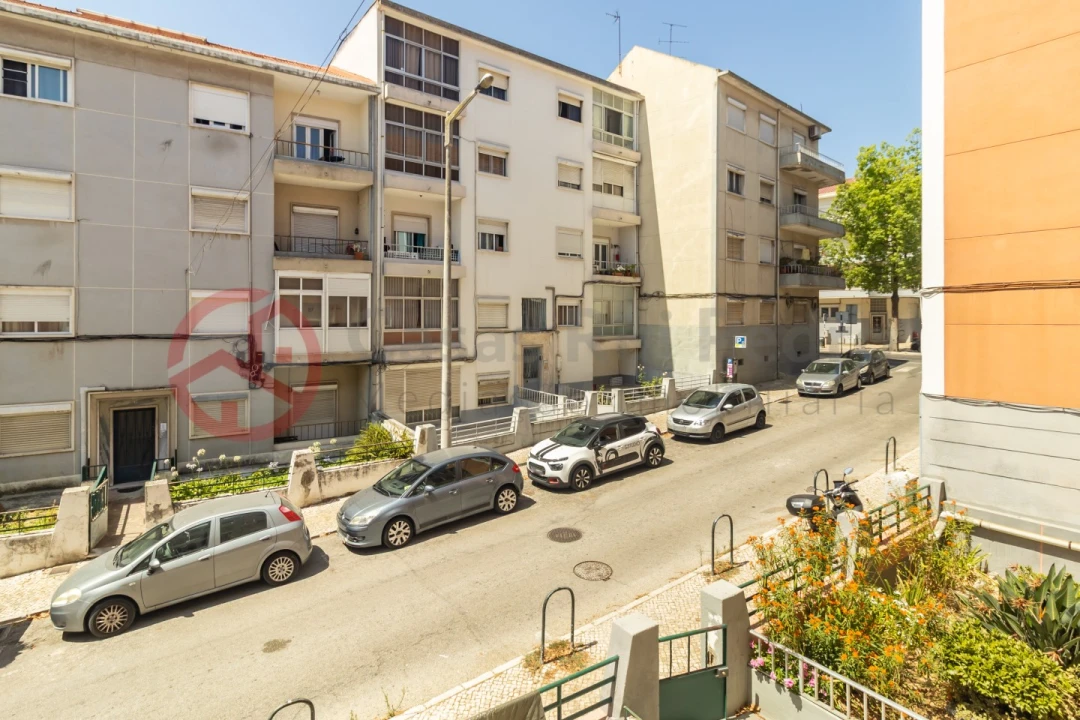 Apartamento T2 para Venda em Almada, Cova da Piedade, Pragal e Cacilhas Foto 18