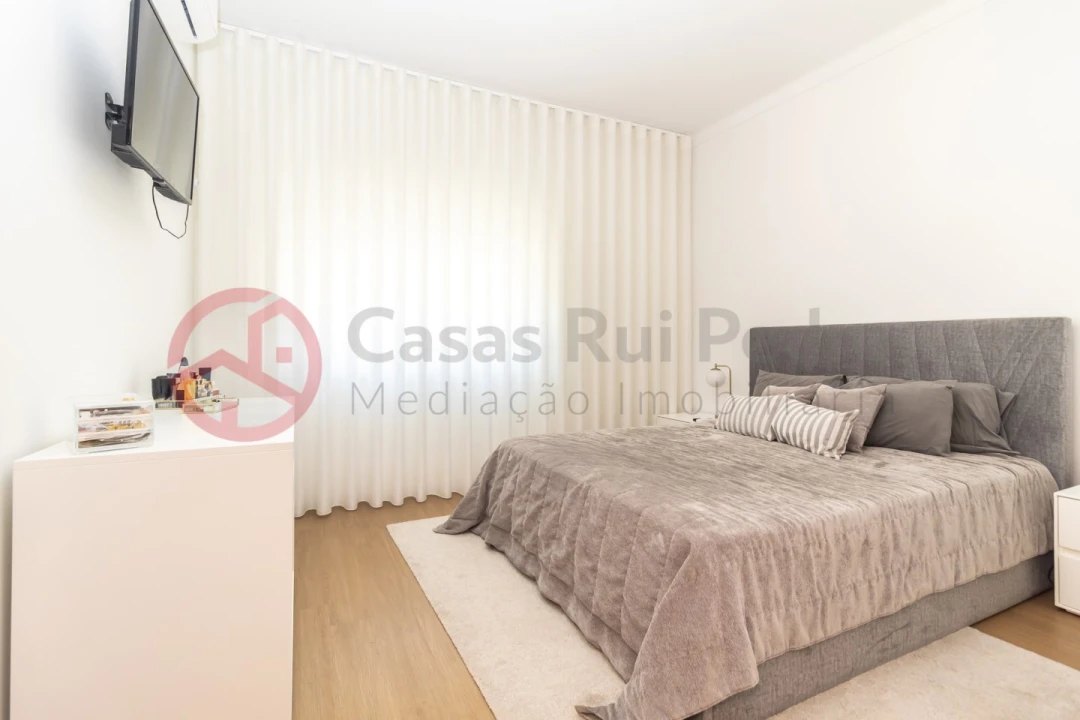 Apartamento T2 para Venda em Almada, Cova da Piedade, Pragal e Cacilhas Foto 23