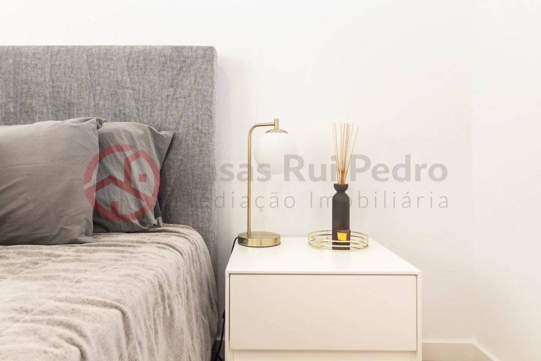 Apartamento T2 para Venda em Almada, Cova da Piedade, Pragal e Cacilhas Foto 24