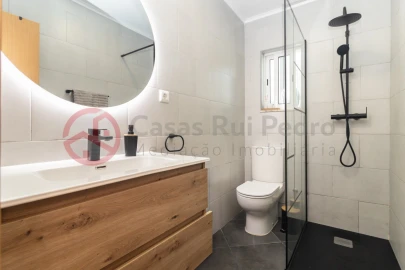 Apartamento T2 para Venda em Almada, Cova da Piedade, Pragal e Cacilhas