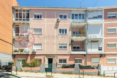 Apartamento T2 para Venda em Almada, Cova da Piedade, Pragal e Cacilhas