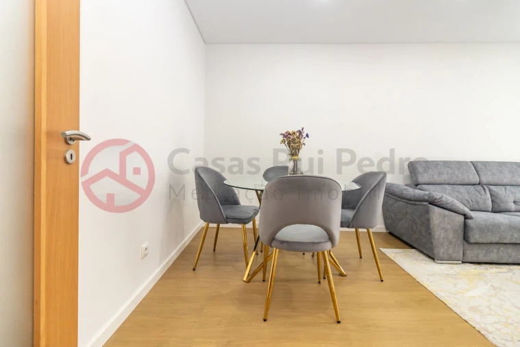 Apartamento T2 para Venda em Almada, Cova da Piedade, Pragal e Cacilhas Foto 6