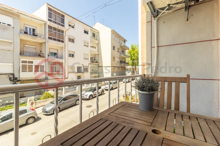 Apartamento T2 para Venda em Almada, Cova da Piedade, Pragal e Cacilhas Foto 17