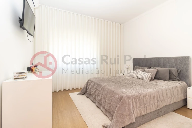 Apartamento T2 para Venda em Almada, Cova da Piedade, Pragal e Cacilhas Foto 23