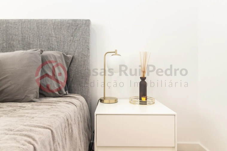 Apartamento T2 para Venda em Almada, Cova da Piedade, Pragal e Cacilhas Foto 24