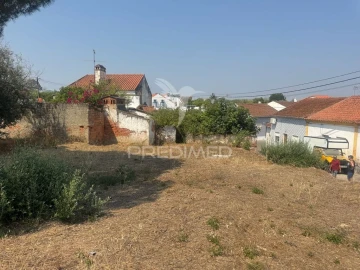 Moradia T3 para Venda em São Miguel do Rio Torto e Rossio Ao Sul do Tejo