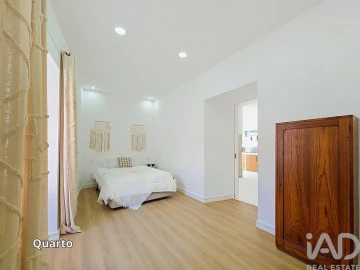 Moradia T4 para Venda em Santa Eulalia