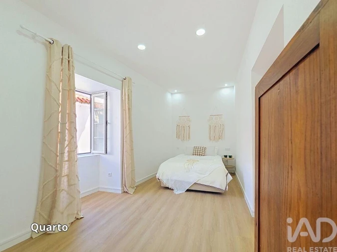 Moradia T4 para Venda em Santa Eulalia Foto 12