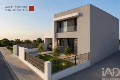Moradia T3 para Venda em Sesimbra (Castelo)