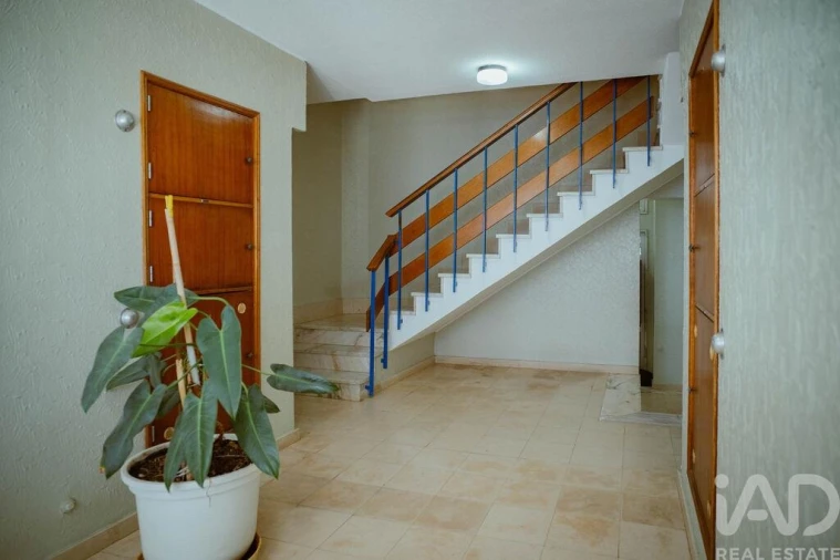Apartamento T3 para Venda em Olivais Foto 4