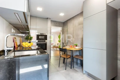 Apartamento T3 para Venda em Olivais