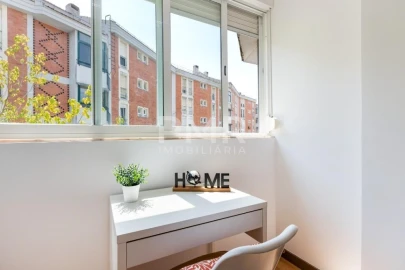 Apartamento T3 para Venda em Olivais