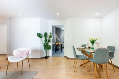Apartamento T3 para Venda em Olivais
