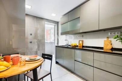 Apartamento T3 para Venda em Olivais