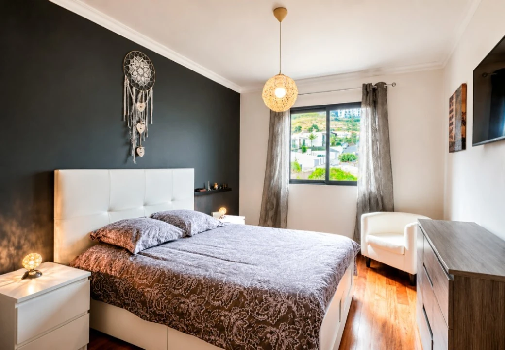 Apartamento T1 para Venda em Caniço Foto 18