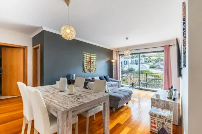 Apartamento T1 para Venda em Caniço