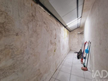 Moradia T4 para Venda em Mouraz e Vila Nova da Rainha