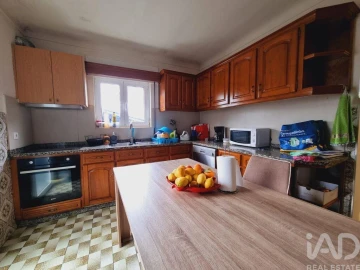 Moradia T4 para Venda em Mouraz e Vila Nova da Rainha