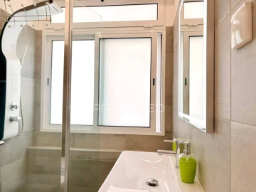 Apartamento T2 para Venda em Funchal (Santa Maria Maior)