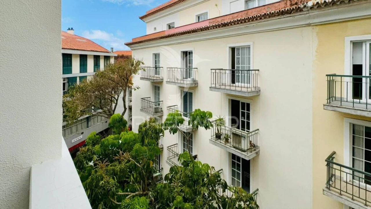 Apartamento T2 para Venda em Funchal (Santa Maria Maior) Foto 10