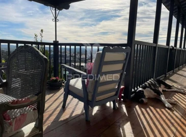 Moradia T5 para Venda em Torre de D. Chama
