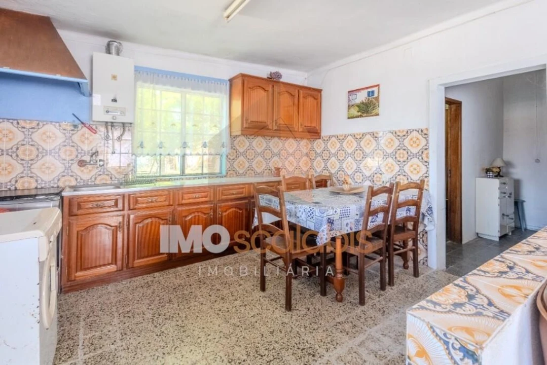 Moradia T3 para Venda em Almoster Foto 8