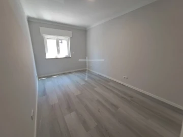 Apartamento T2 para Venda em Corroios