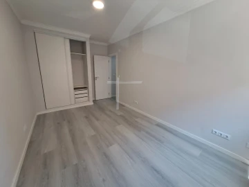 Apartamento T2 para Venda em Corroios