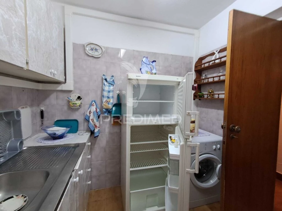 Apartamento T1 para Venda em Caparica e Trafaria Foto 16